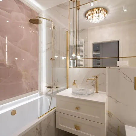 Luxury Gold 아파트 그단스크